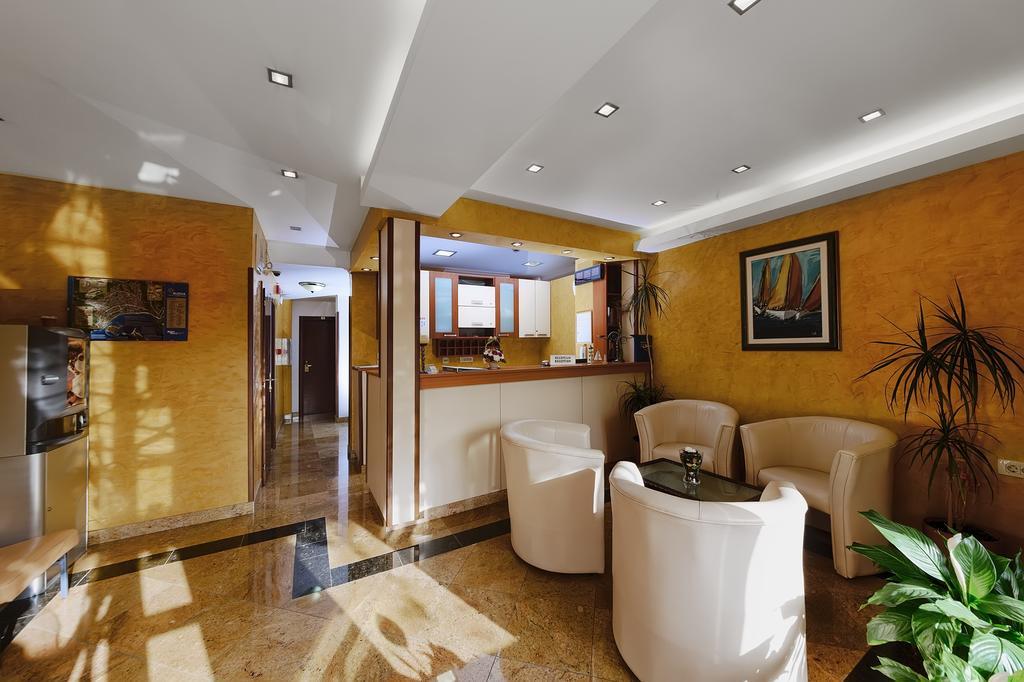 Apartments Ivona Будва Екстериор снимка